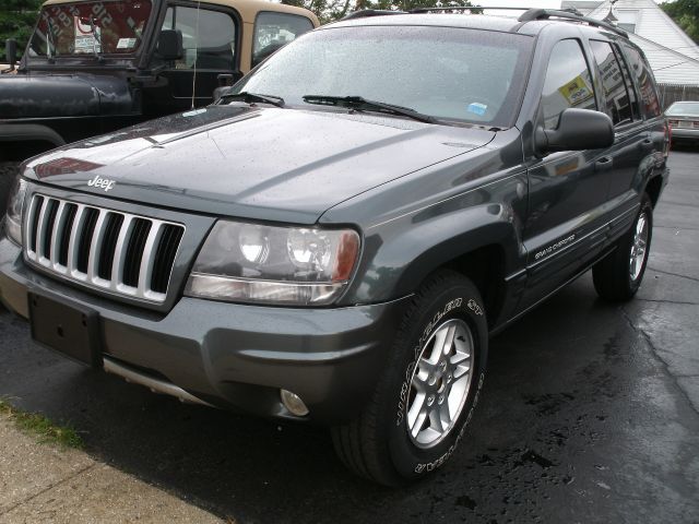 Jeep Grand Cherokee 2004 photo 4