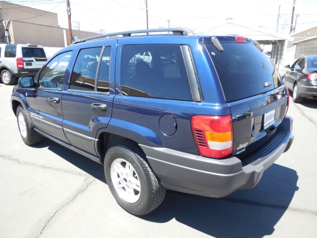 Jeep Grand Cherokee 2004 photo 1