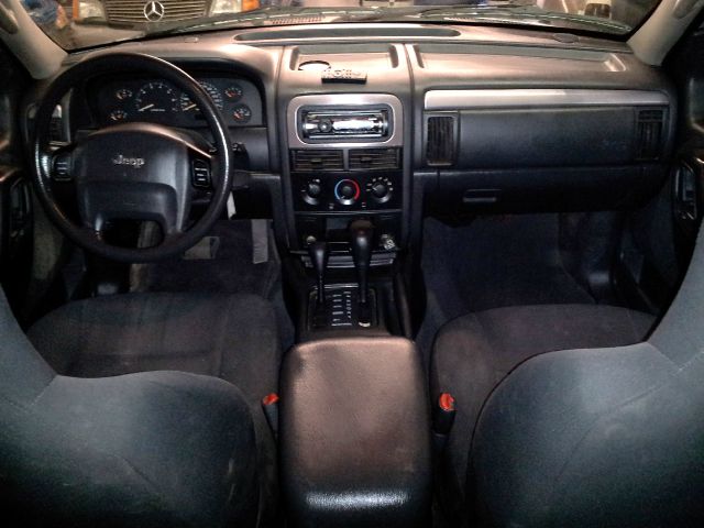 Jeep Grand Cherokee 2004 photo 18