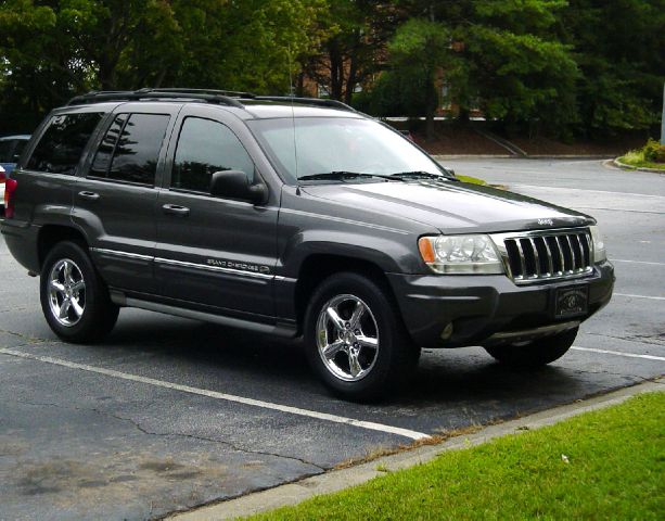 Jeep Grand Cherokee 2004 photo 2