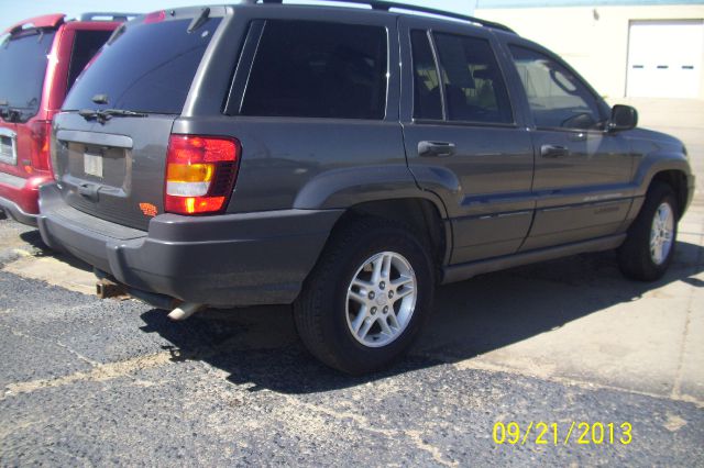 Jeep Grand Cherokee 2004 photo 2