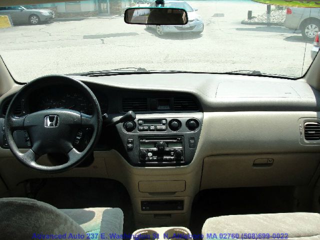 Jeep Grand Cherokee 2004 photo 3