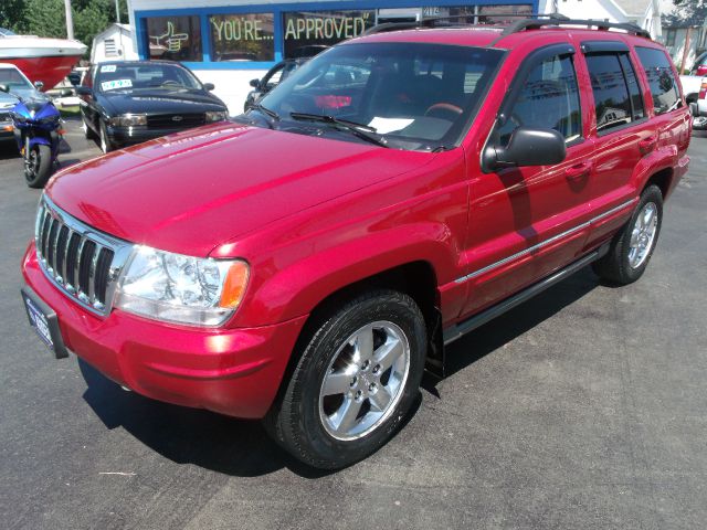 Jeep Grand Cherokee 2.4i Sedan SUV