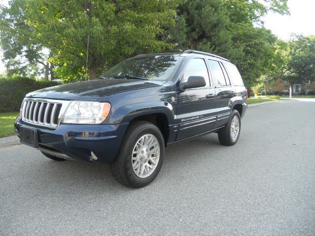 Jeep Grand Cherokee 2004 photo 2