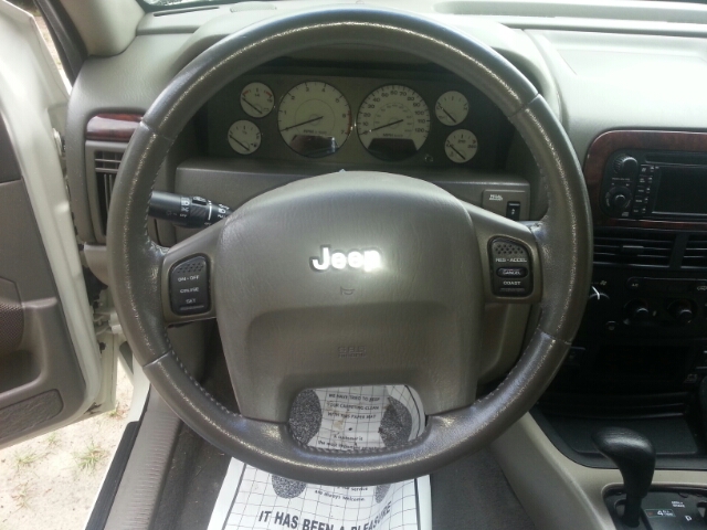 Jeep Grand Cherokee 2004 photo 14