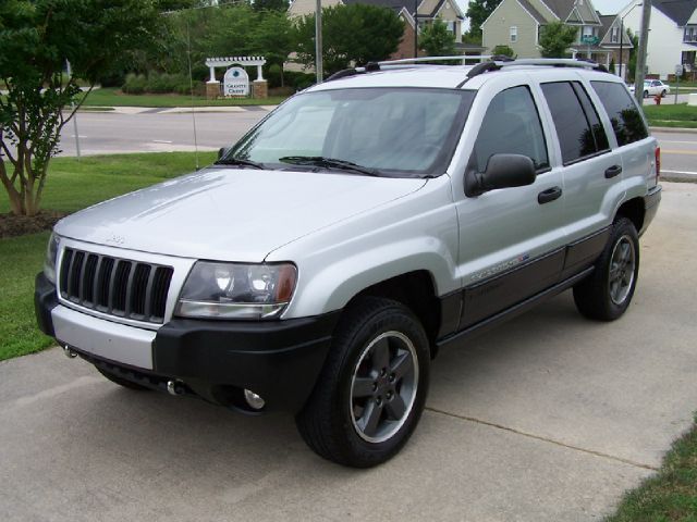 Jeep Grand Cherokee 2004 photo 3