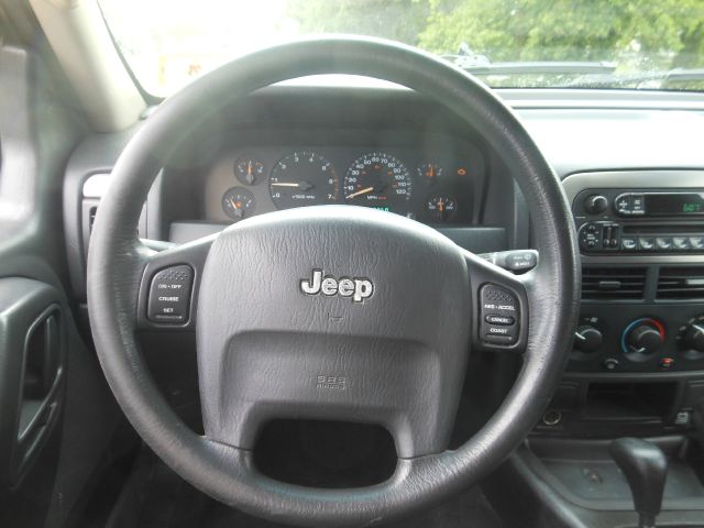 Jeep Grand Cherokee 2004 photo 5