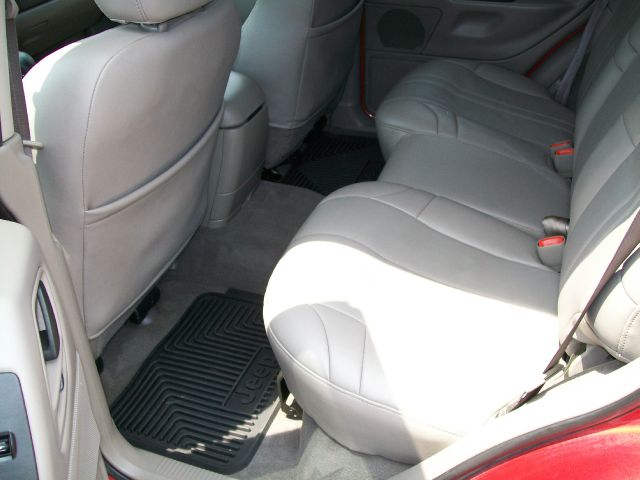 Jeep Grand Cherokee 2004 photo 5