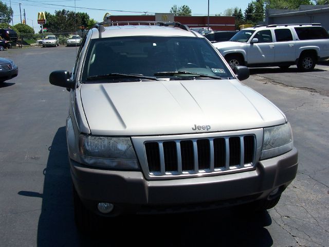 Jeep Grand Cherokee 2004 photo 4