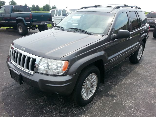 Jeep Grand Cherokee 2004 photo 3