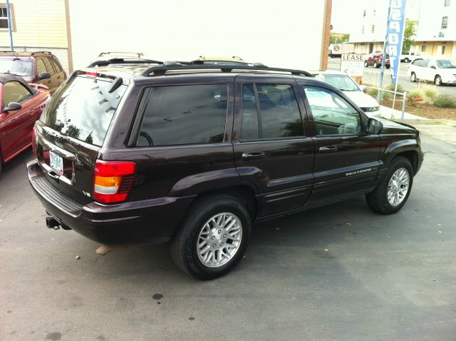 Jeep Grand Cherokee 2004 photo 1