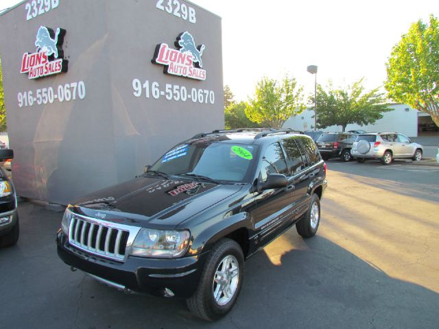 Jeep Grand Cherokee 2004 photo 1