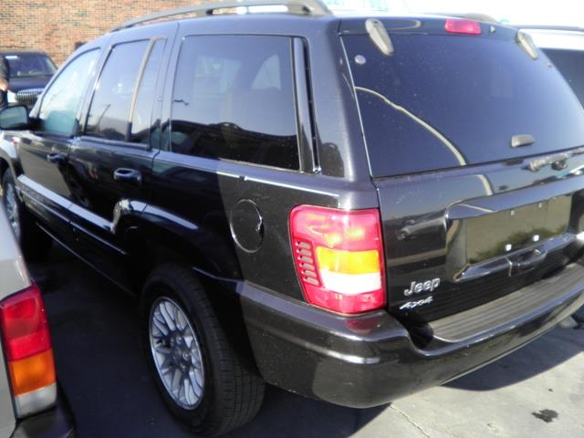 Jeep Grand Cherokee 2004 photo 1