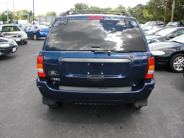 Jeep Grand Cherokee 2004 photo 2