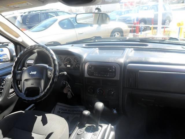 Jeep Grand Cherokee 2004 photo 4