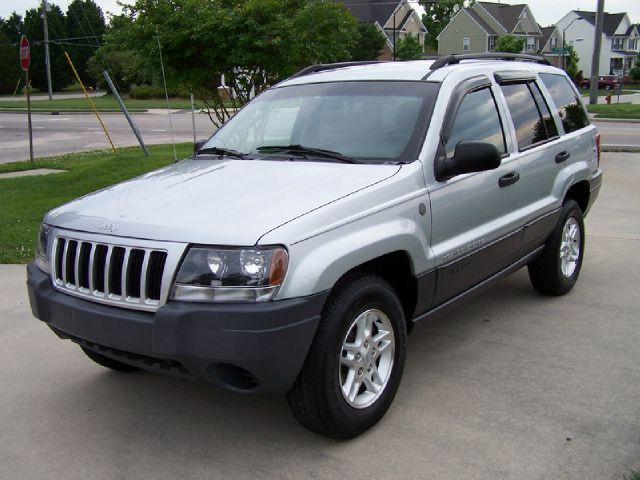 Jeep Grand Cherokee 2004 photo 4