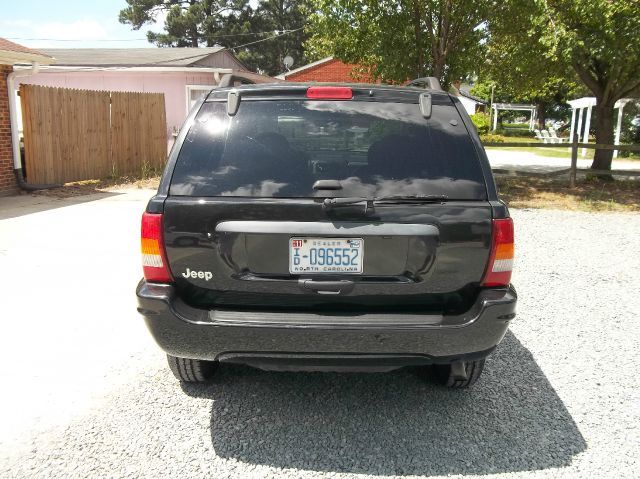 Jeep Grand Cherokee 2004 photo 2