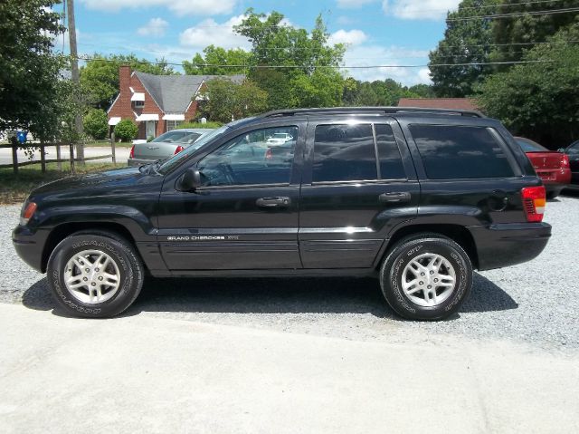 Jeep Grand Cherokee 2004 photo 3