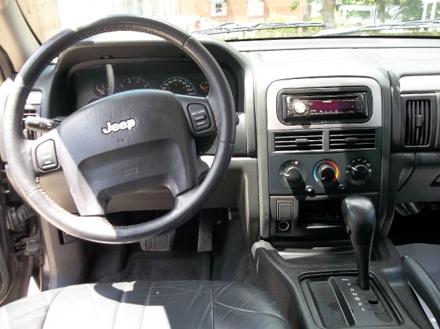 Jeep Grand Cherokee 2004 photo 8