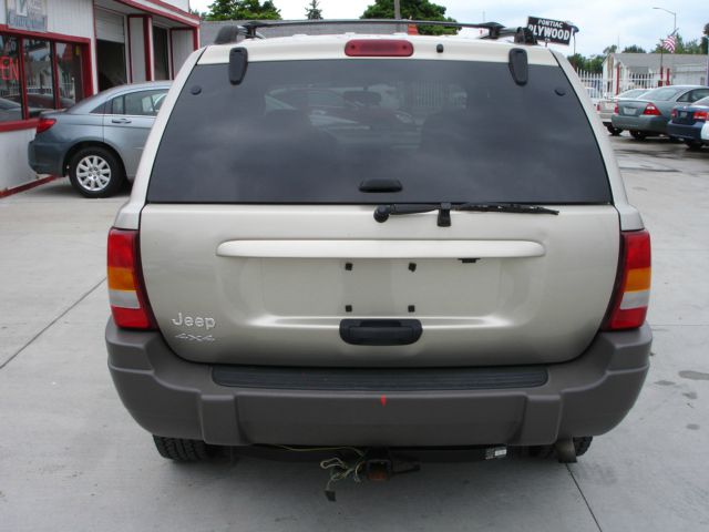 Jeep Grand Cherokee 2004 photo 5