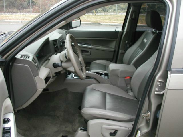 Jeep Grand Cherokee 2005 photo 1