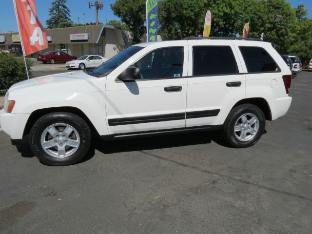 Jeep Grand Cherokee 2005 photo 1