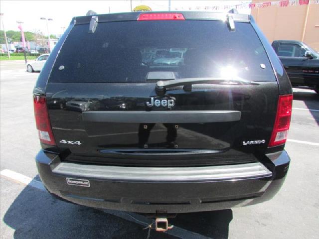 Jeep Grand Cherokee 2005 photo 4