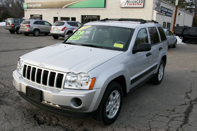 Jeep Grand Cherokee 2005 photo 4