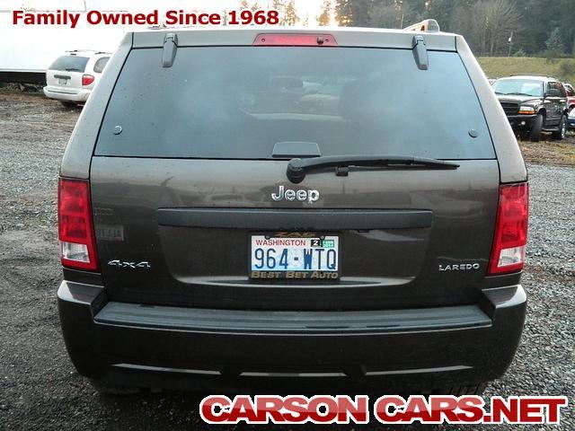 Jeep Grand Cherokee 2005 photo 2