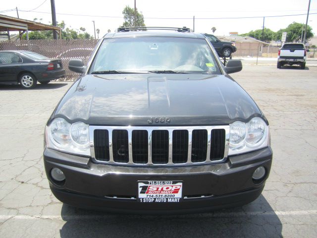 Jeep Grand Cherokee 2005 photo 4