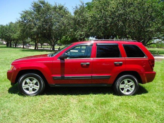 Jeep Grand Cherokee 2005 photo 3