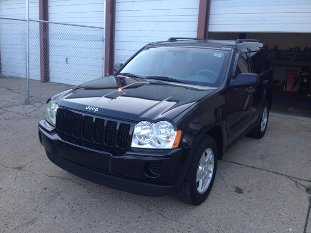 Jeep Grand Cherokee 2005 photo 4