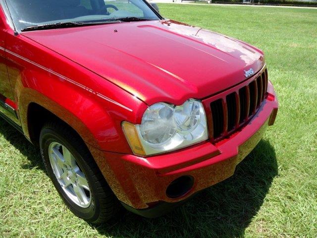 Jeep Grand Cherokee LS SUV