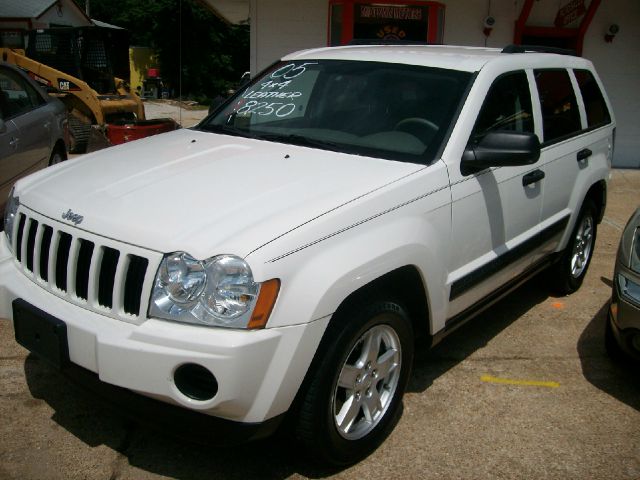 Jeep Grand Cherokee 2005 photo 10