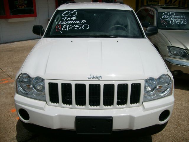 Jeep Grand Cherokee 2005 photo 9