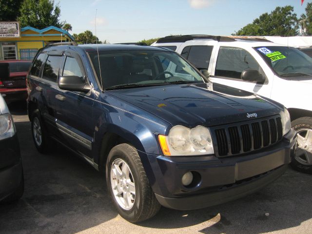 Jeep Grand Cherokee 2005 photo 3