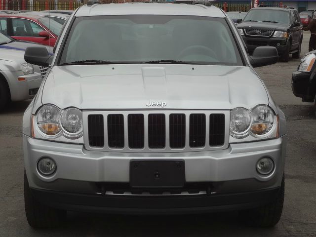 Jeep Grand Cherokee 2005 photo 4