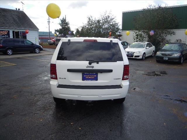 Jeep Grand Cherokee 2005 photo 2