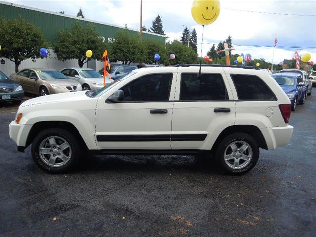 Jeep Grand Cherokee 2005 photo 4