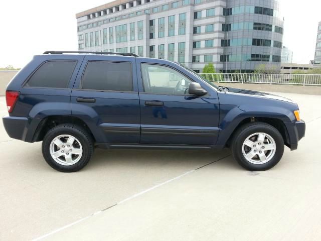 Jeep Grand Cherokee 2005 photo 12