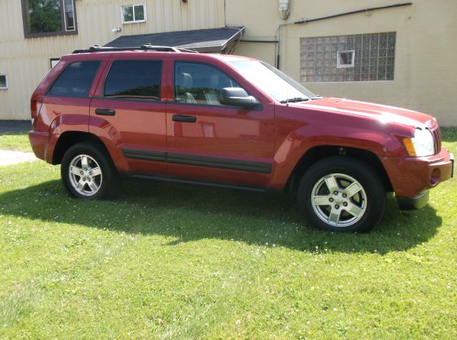 Jeep Grand Cherokee 2005 photo 4