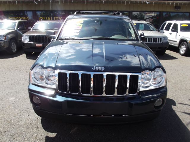 Jeep Grand Cherokee 2005 photo 4