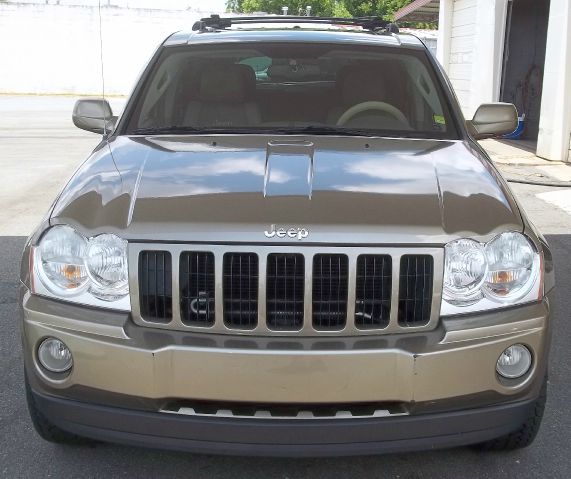 Jeep Grand Cherokee 2005 photo 8