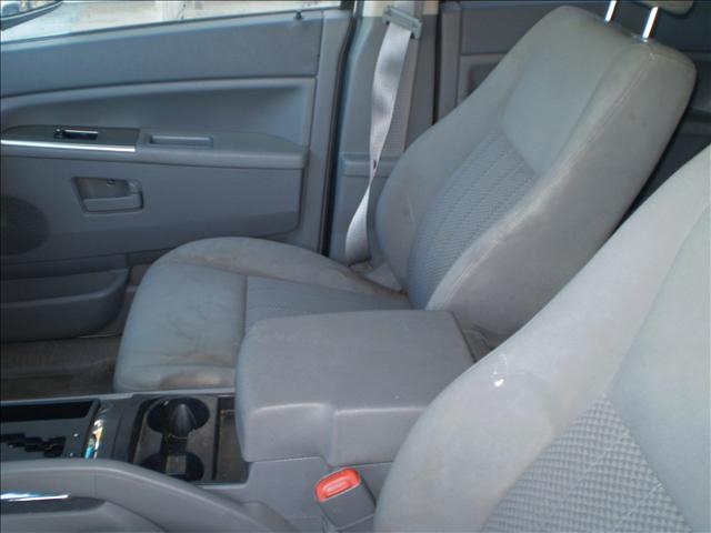 Jeep Grand Cherokee 2005 photo 3