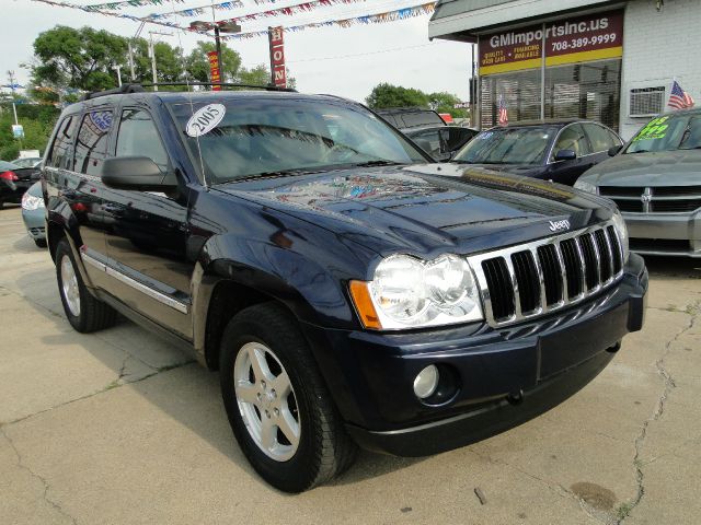 Jeep Grand Cherokee 2005 photo 12