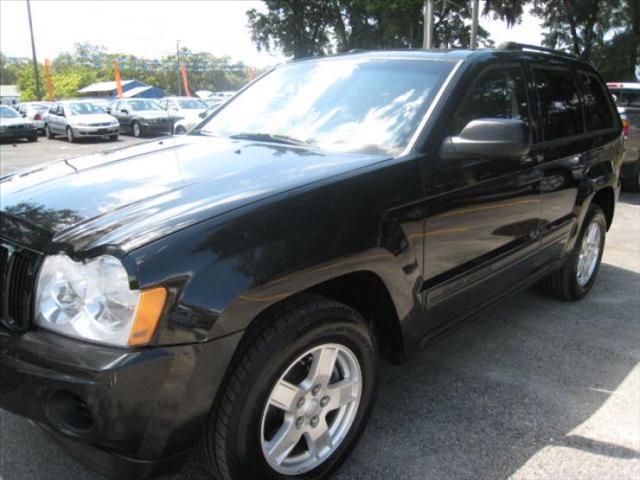 Jeep Grand Cherokee 2005 photo 3