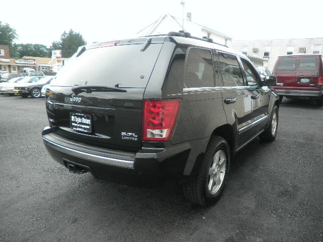 Jeep Grand Cherokee 2005 photo 3