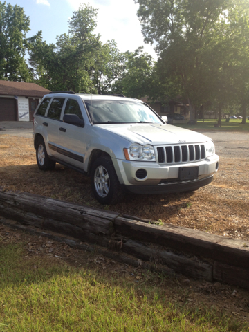 Jeep Grand Cherokee 2005 photo 3