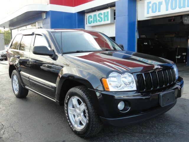 Jeep Grand Cherokee 2005 photo 1