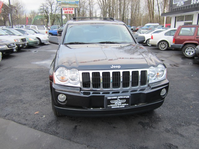 Jeep Grand Cherokee 2005 photo 2